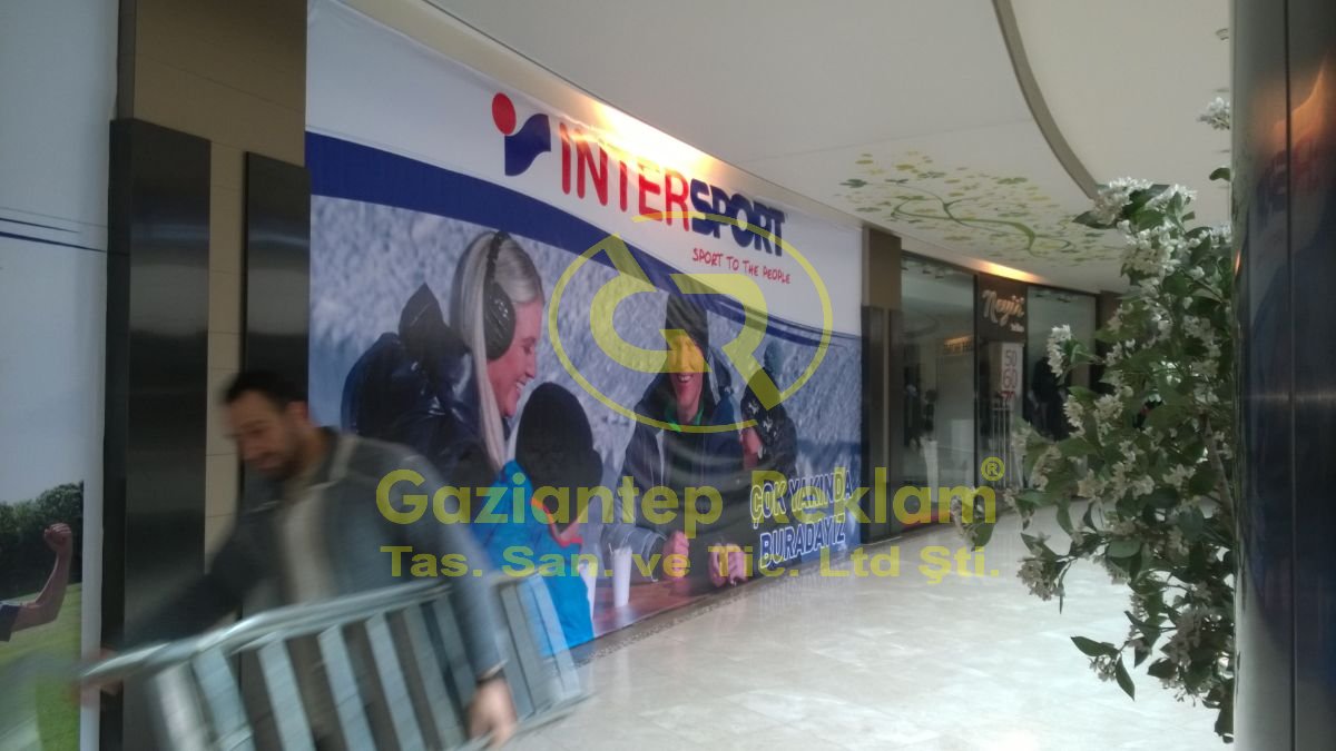 AVM Cephe Kaplama Dijital Vinil Branda Afiş