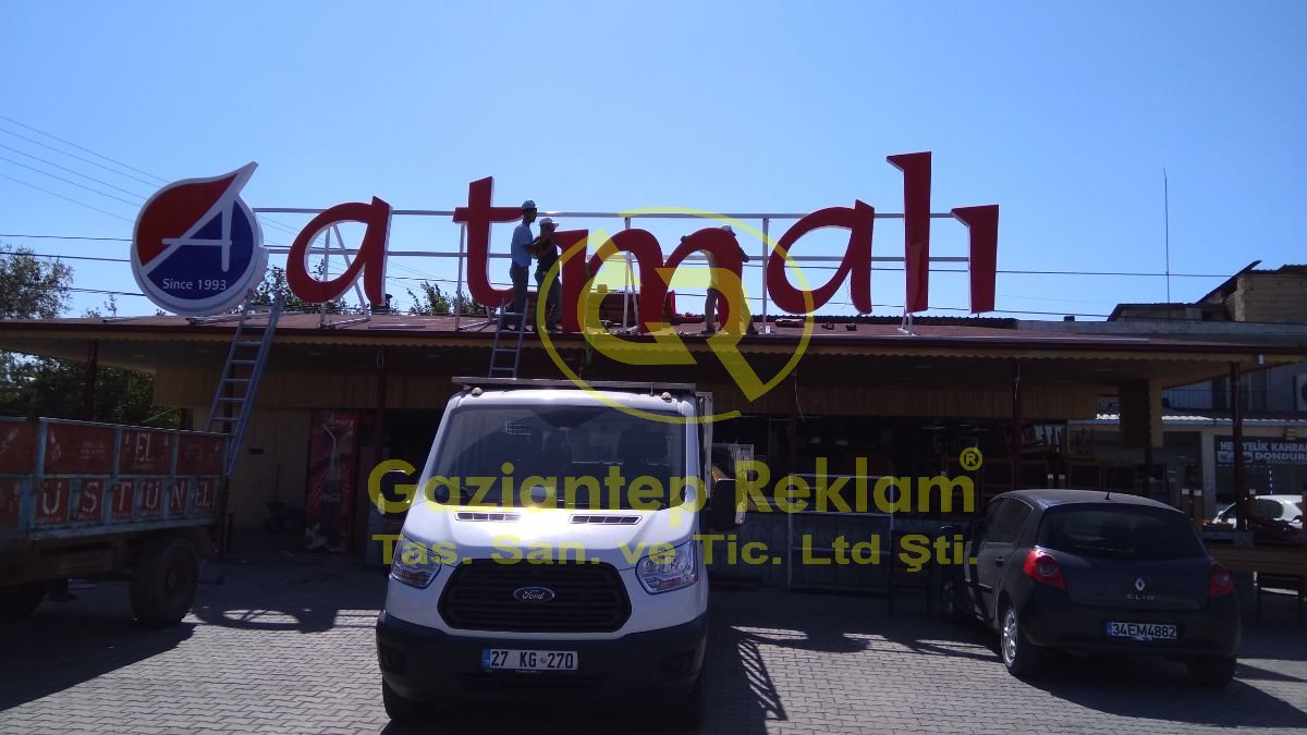 Dev Boyutlu Işıklı Çatı Kutu Harf Tabela