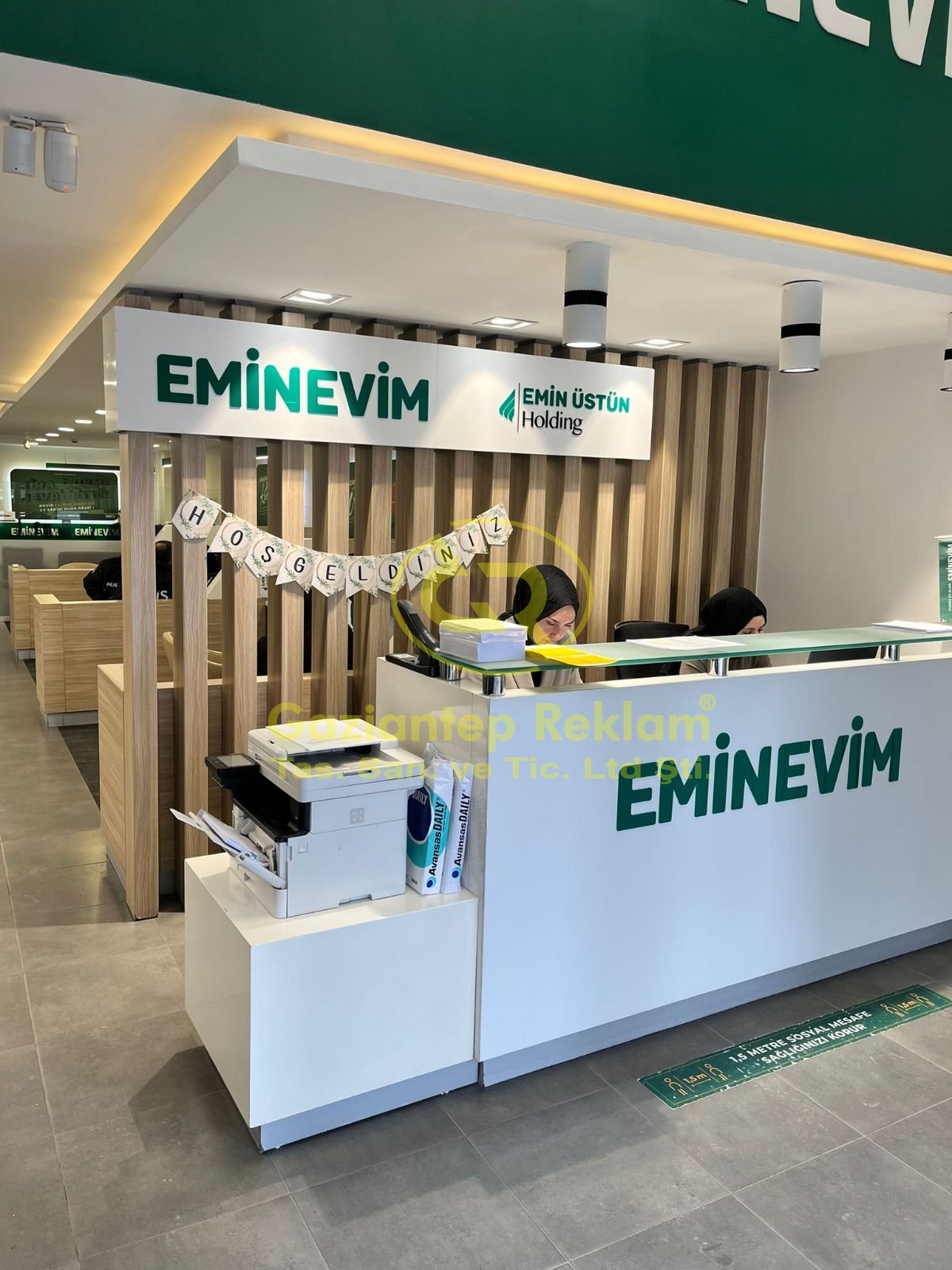 Eminevim İç Mekan Kabartma Harf Tabela Uygulaması