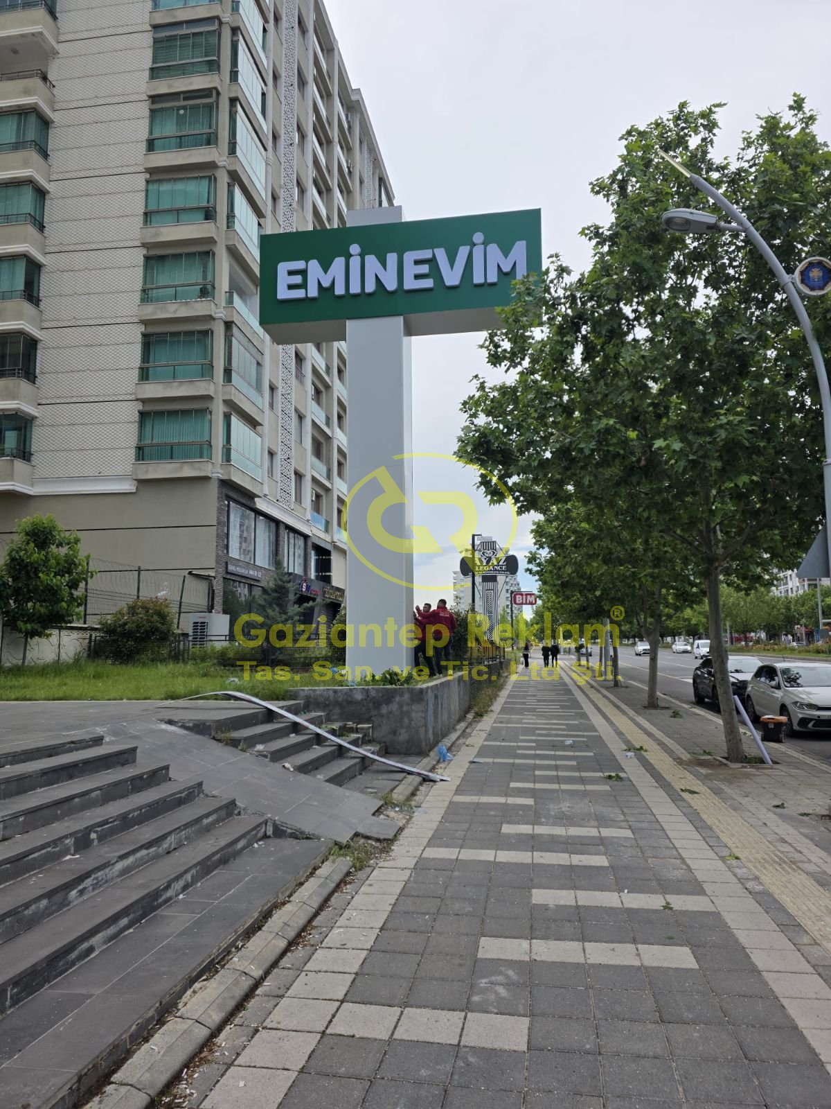 Eminevim Kurumsal Totem Tabela Uygulaması