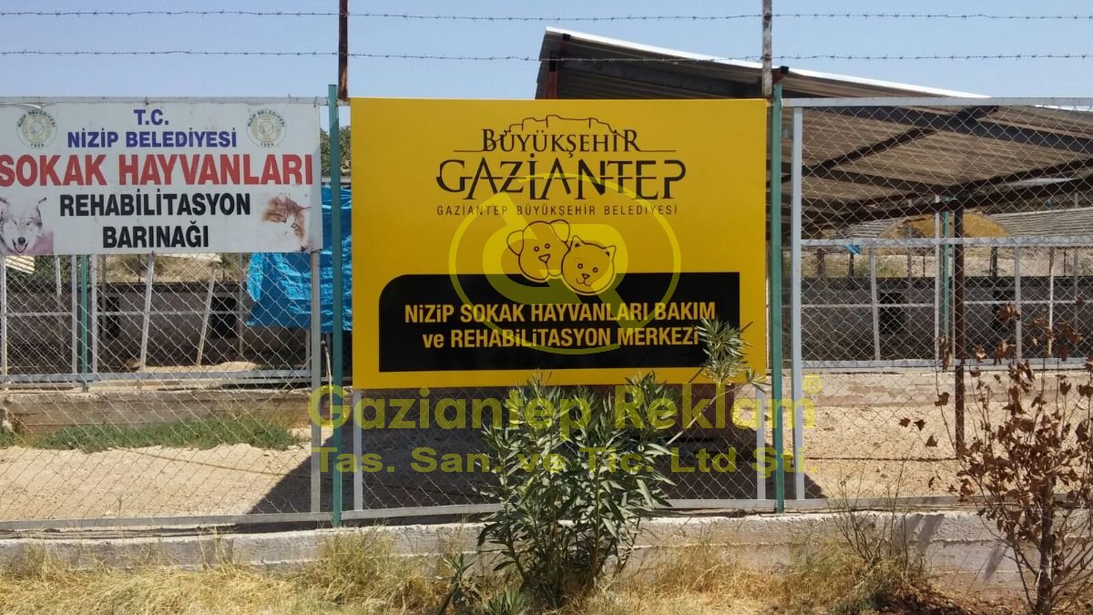 Gaziantep Belediyesi Nizip Sokak Hayvanları Işıksız Sac Tabela