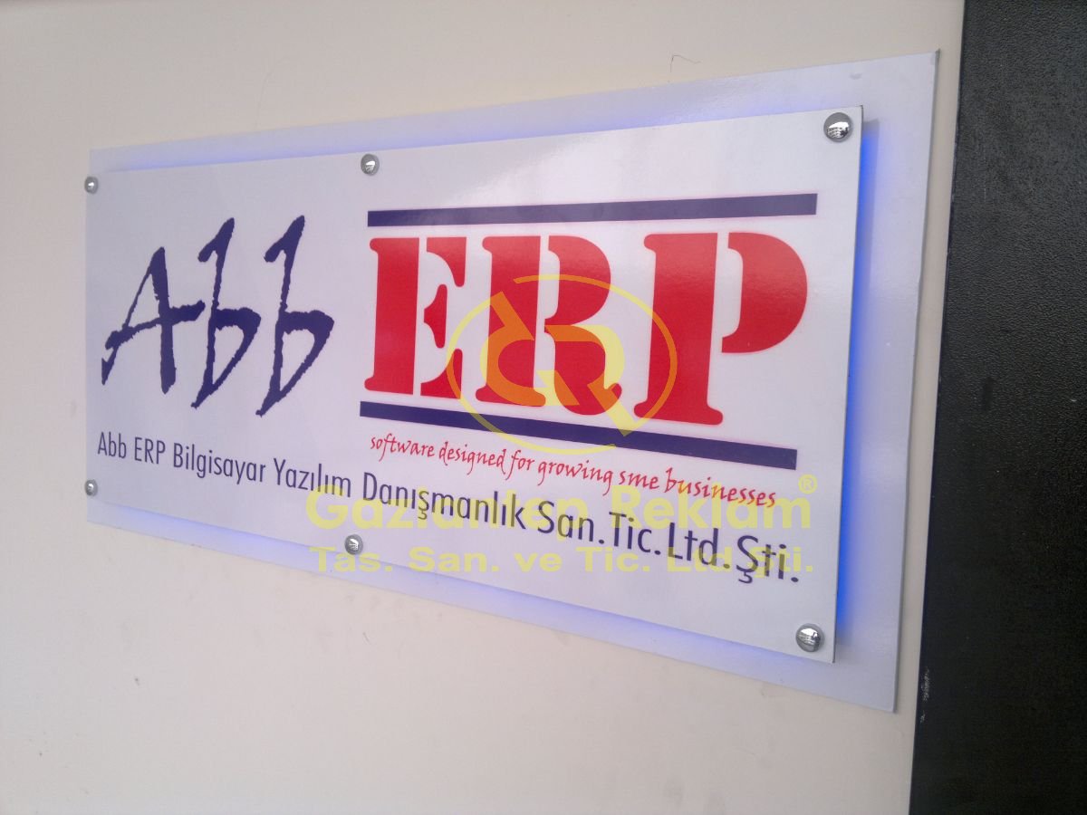  İç Mekan Pleksi Işıklı Duvar İsimliği