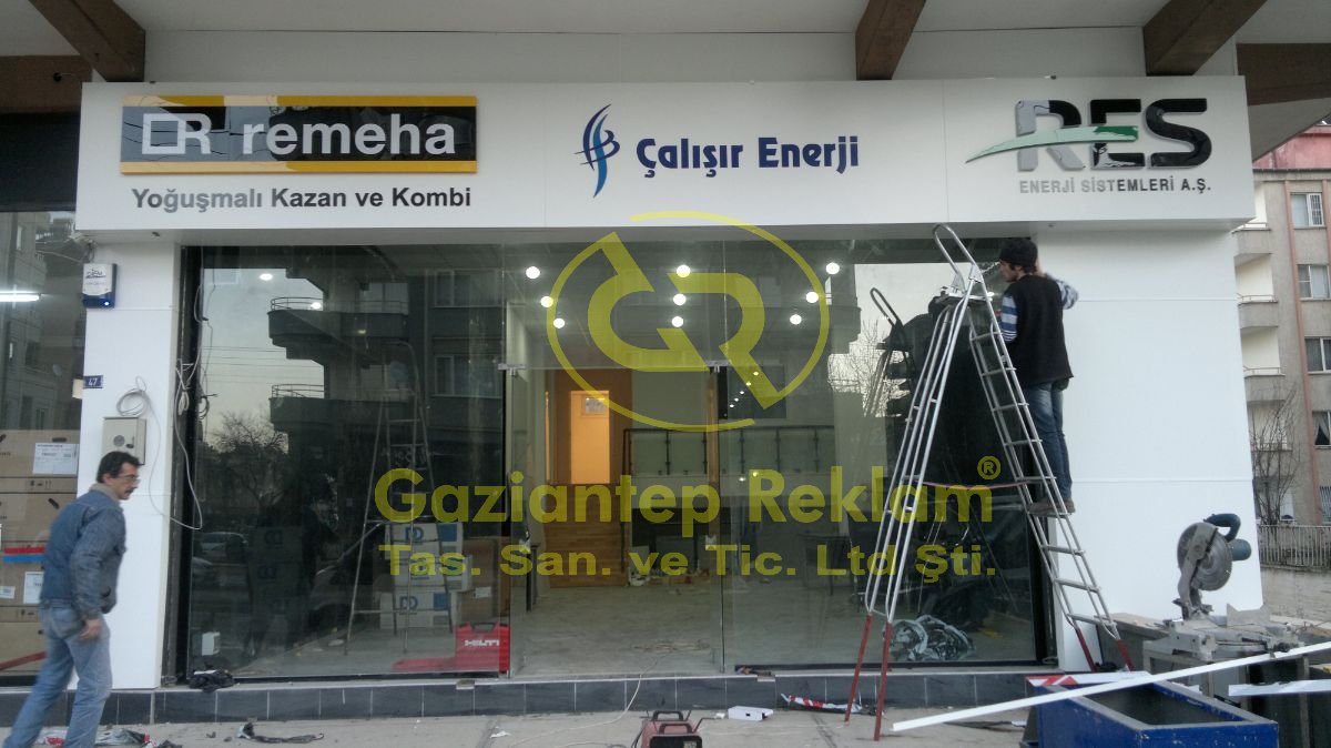  Işıklı Kompozit Zeminli Kutu Harf Tabela