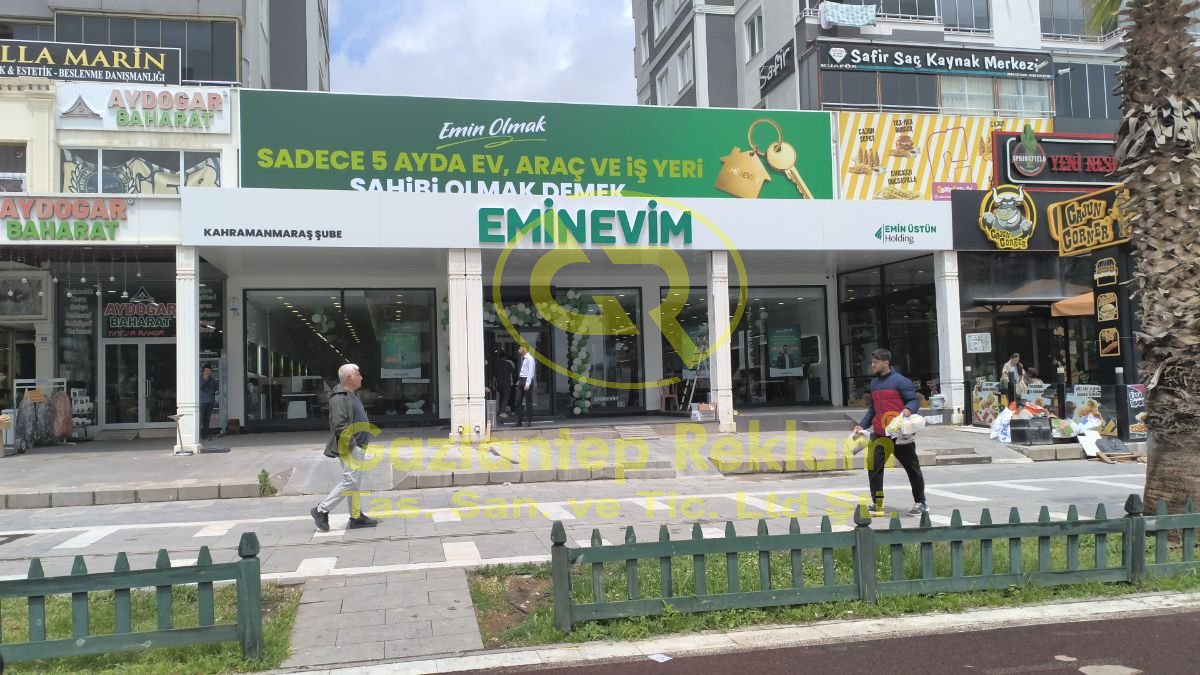 Kompozit Cephe Üzeri LED Aydınlatmalı Kutu Harf Tabela Uygulaması