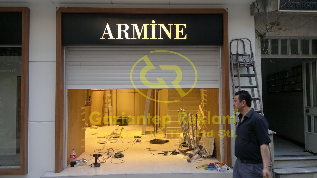  Kompozit Dekupe Zemin Işıklı Tabela