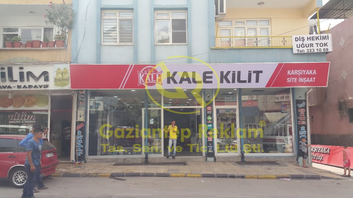  Kompozit Zemin Cephe Tabela Uygulaması