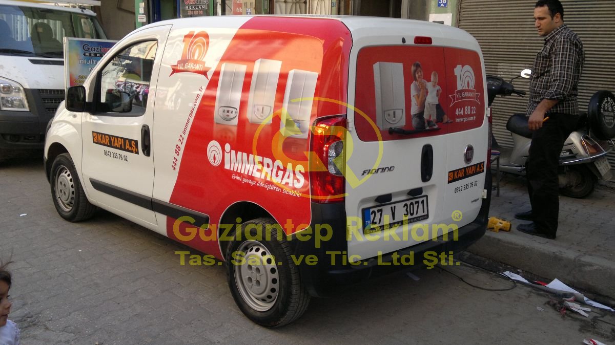 Kurumsal Araç Giydirme Profesyonel Folyo Uygulaması