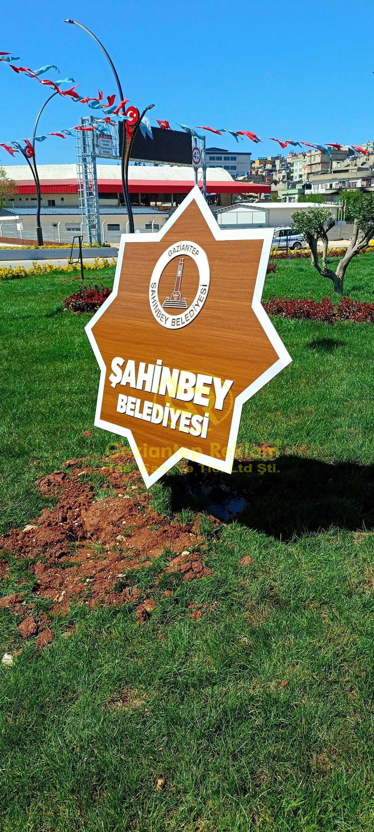 Kurumsal Kompozit Zemin Yönlendirme Özel İşler