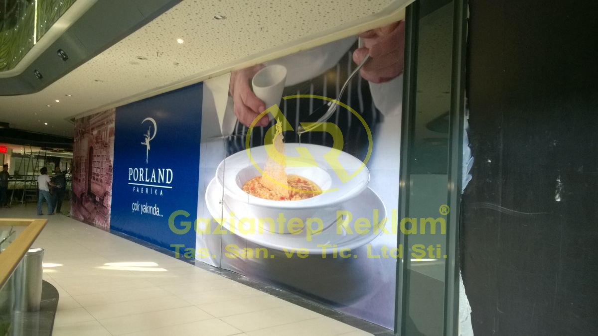 Kurumsal Mağaza Cephesi Büyük Boy Branda Baskı