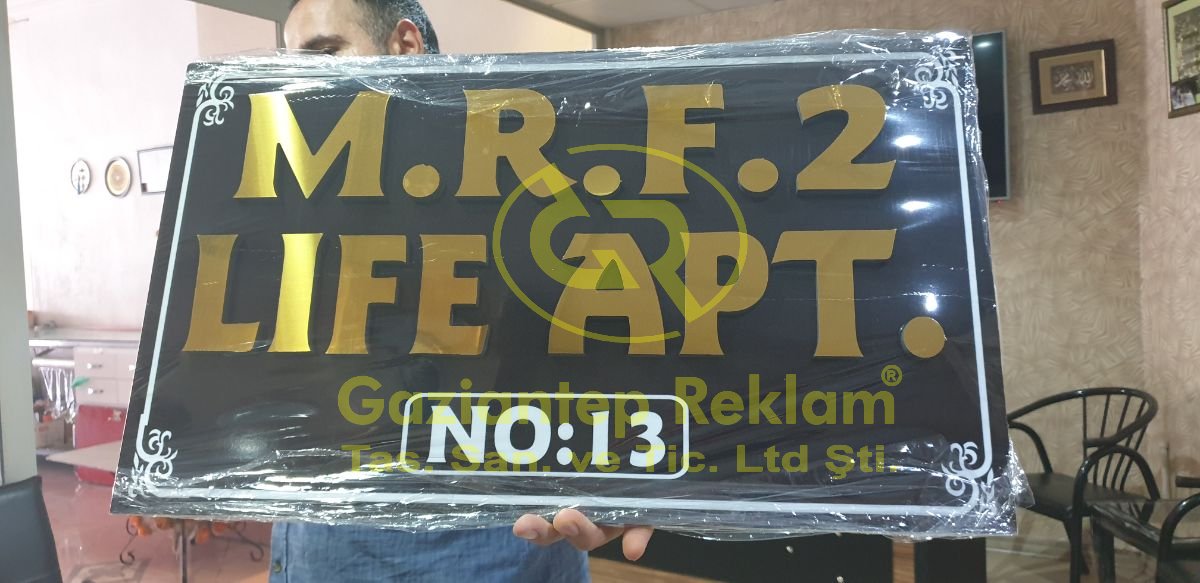 M.R.F.2 Life Apt. Altın Aynalı Pleksi Daire Numaratör Tabela