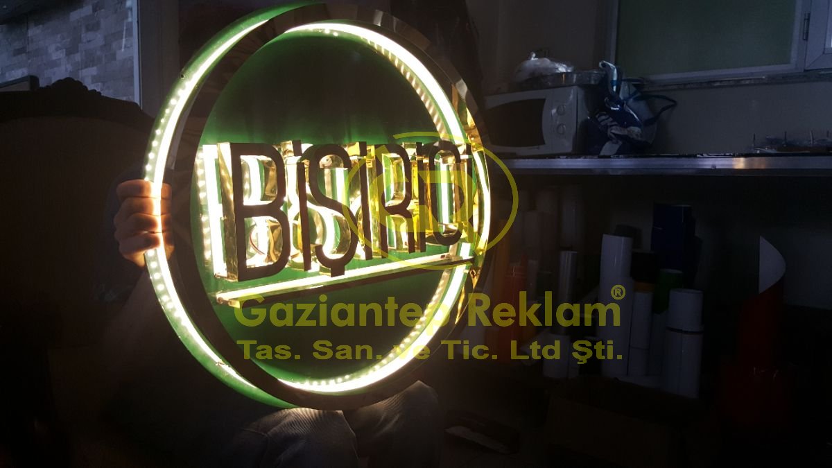 Pirinç Görünümlü LED Aydınlatmalı Yuvarlak Kutu Harf Tabela