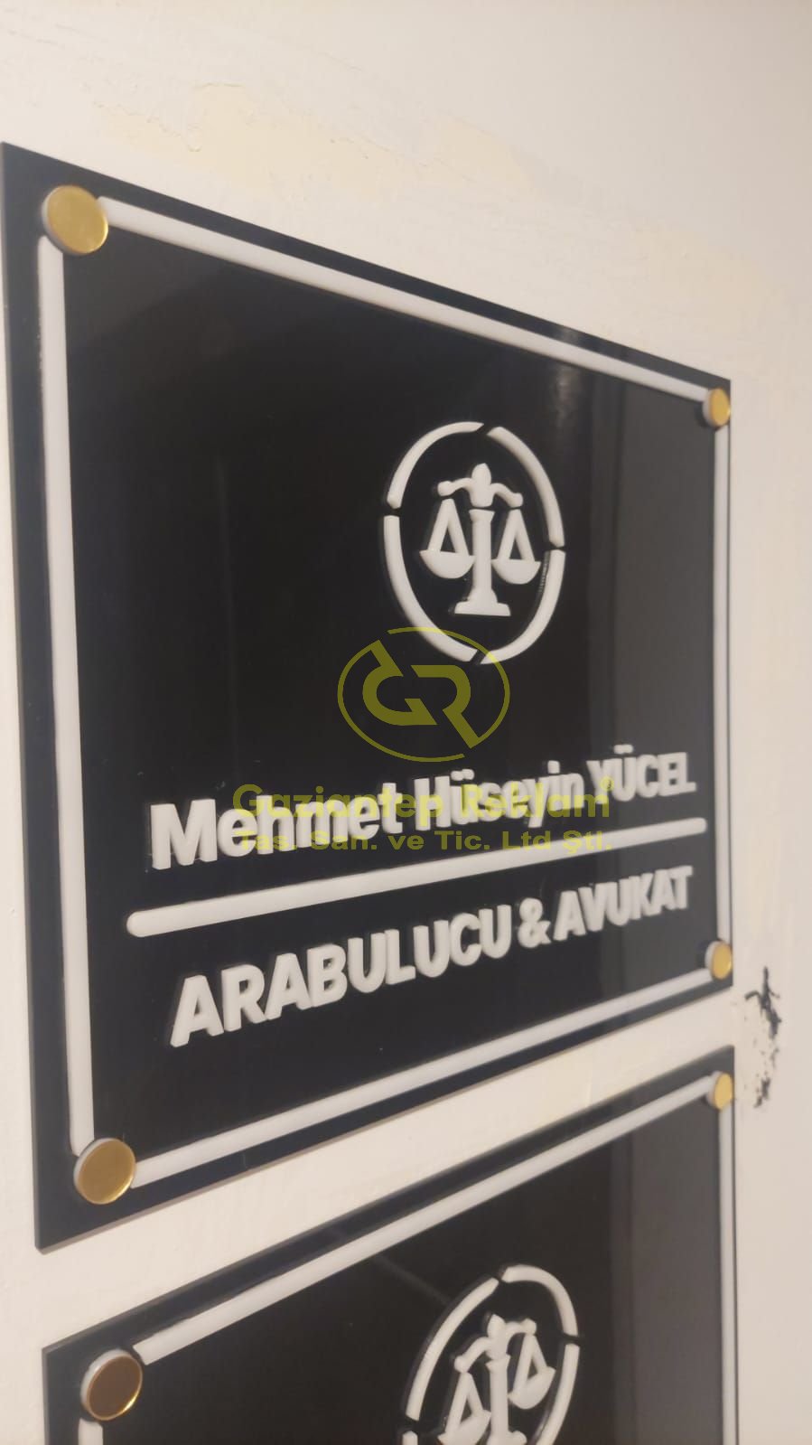 Pleksi Katmanlı Büro Levhası