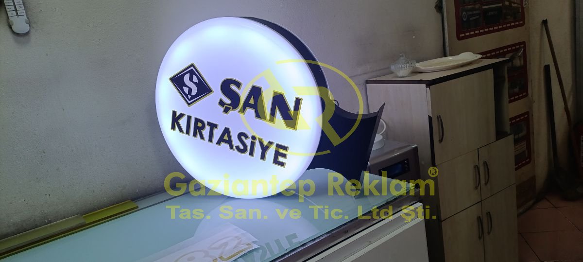 Şan Kırtasiye Estetik Yuvarlak Işıklı Fener Tabela