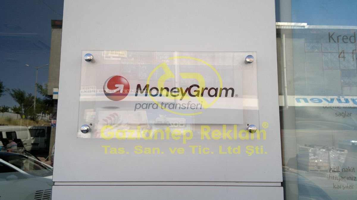 şeffaf Pleksi Takozlu Kurumsal Ofis Levhası