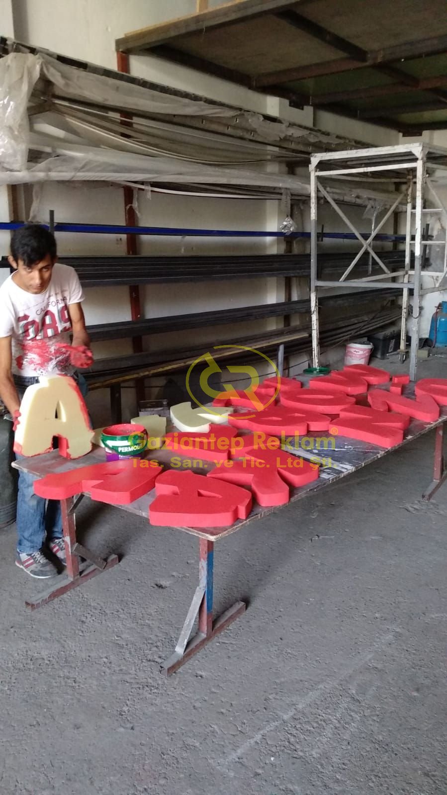  Strafor Harfler Boyalı