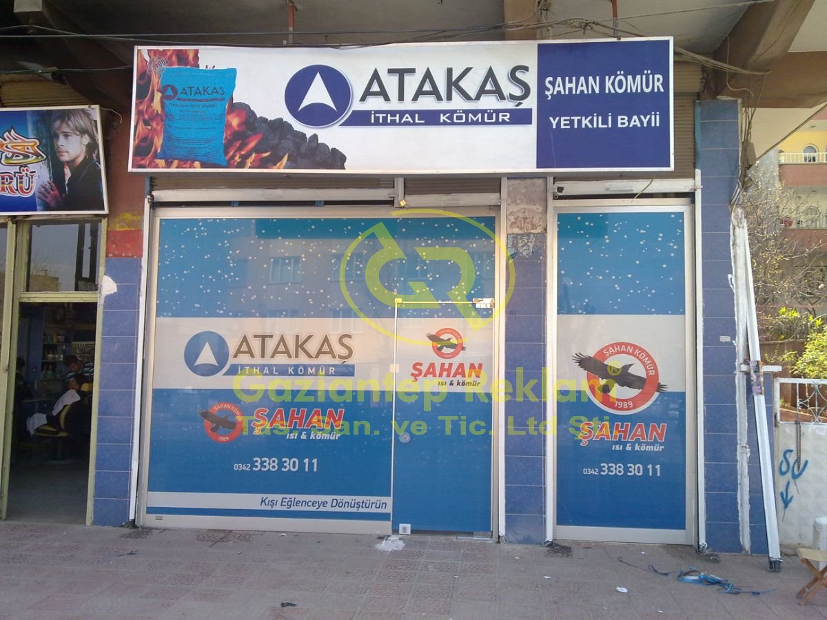 Vitrin Cam Giydirme Profesyonel Dijital Baskı Sticker