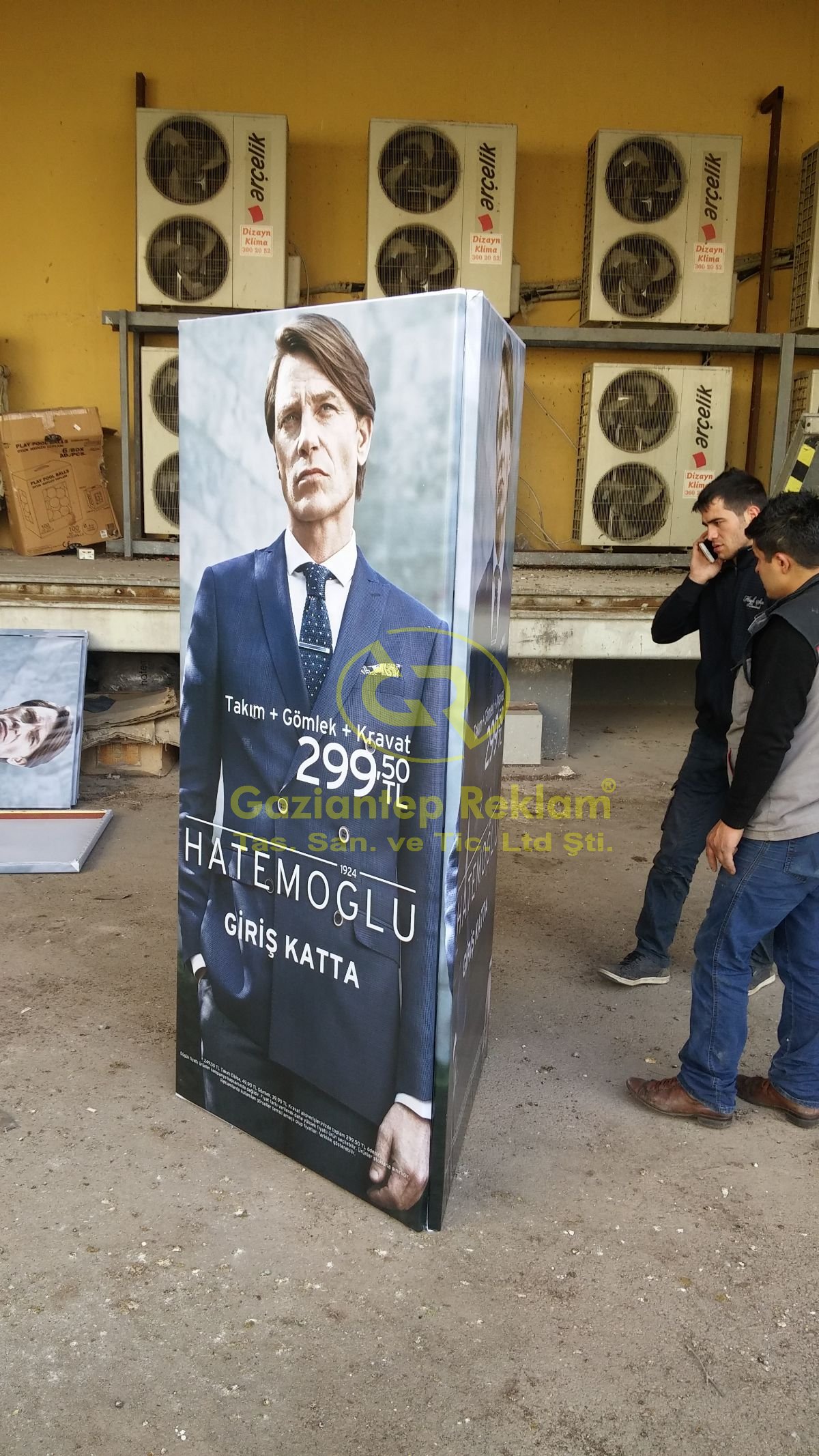 Yüksek Çözünürlüklü Dijital Baskılı Promosyon Totemi